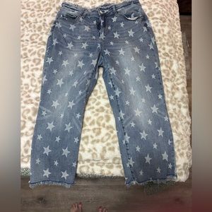 Judy Blue Star Denim capris, 16W, Like new